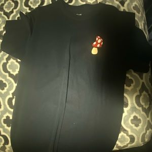 Mushroom “fresh vibes” T shirt size Large